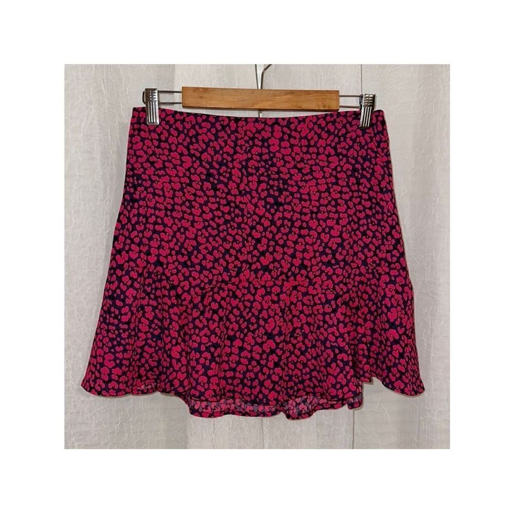 francesca’s M mi ami Godet Pink Animal Print Ruffle Inset Hem Mini Skirt